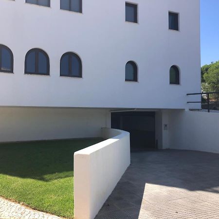 Praia Da Falesia - Falesia Beach - Apartment Netflix And Hbo Albufeira Dış mekan fotoğraf